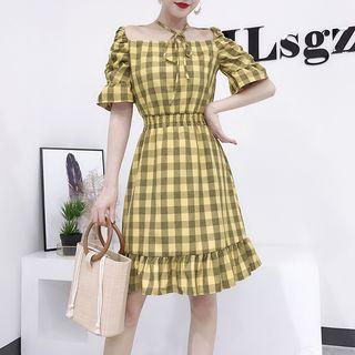 Plaid Short-sleeve Square Neck A-line Dress