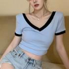 Short-sleeve V-neck T-shirt Blue - One Size