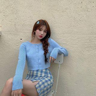 Cropped Cardigan / Plaid Mini Pencil Skirt