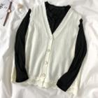 Plain Long-sleeve T-shirt / Button Knit Vest
