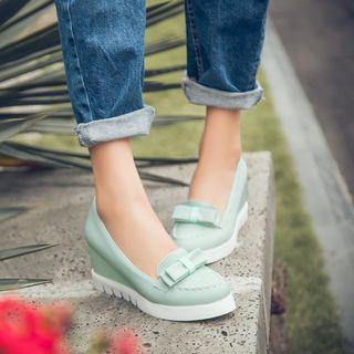Hidden Wedge Bow Loafers