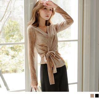 Tie-side V-neck Velvet Top