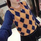 Color-block Diamond Pattern Knit Top