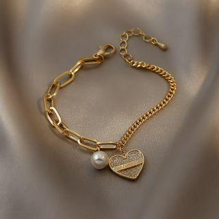 Heart Rhinestone Faux Pearl Bracelet White Faux Pearl - Gold - One Size