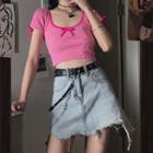 Bow Detail Short-sleeve T-shirt / Distressed Denim Mini A-line Skirt