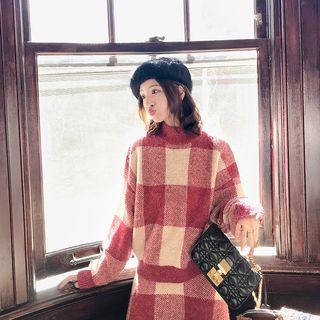 Mock-neck Plaid Sweater / A-line Midi Knit Skirt