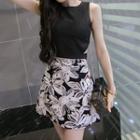 Set: Cutout Sleeveless Top + Floral Print Mini Skirt