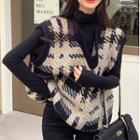 V-neck Plaid Sweater Vest / Long-sleeve Mock-neck Top