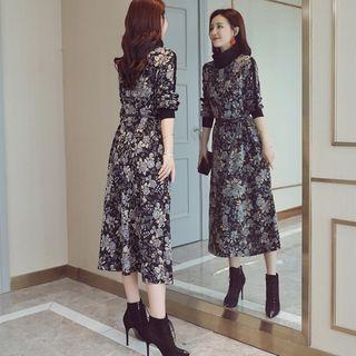 Floral Pattern Midi Sweater Dress