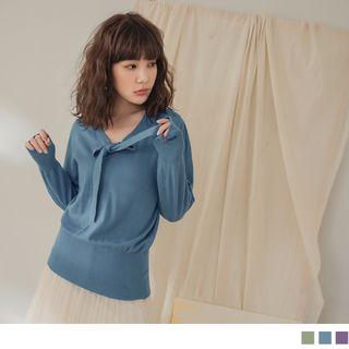 Elastic Hem Lace-up Knitted Top