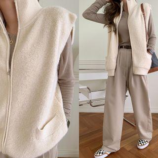 High-neck Zip-up Sweater Vest
