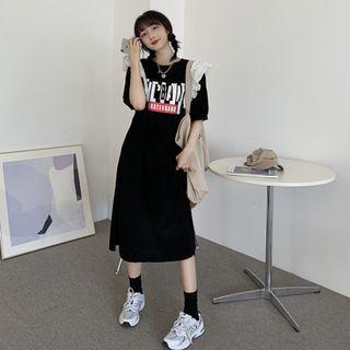 Short-sleeve Ruffled Lettering Dress