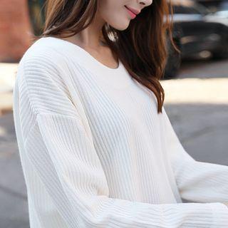 Boxy Round-neck Sweater