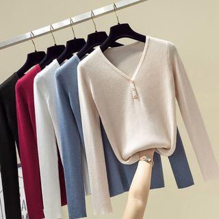 V-neck Ribbed Long-sleeve Knit Top