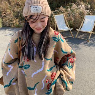 Floral Print Sweater / Knee-length Shorts