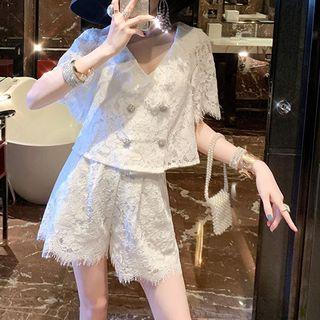 Short-sleeve Plain Lace V-neck Button-up Blouse And Straight-cut Jeans