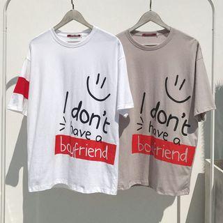 Smiley Face Lettering Elbow Sleeve T-shirt
