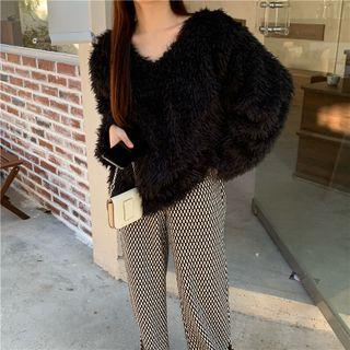Fluffy Sweater / Checkered Wide-leg Pants