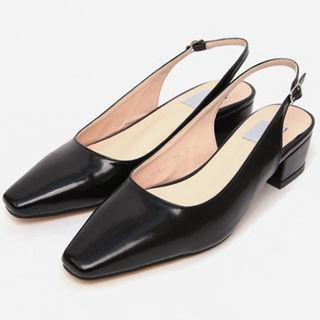Chunky-heel Slingback Patent Pumps