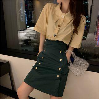 Button Detail Short-sleeve Shirt / Double Breasted Midi Skirt