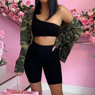 Set: One-shoulder Crop Top + Shorts