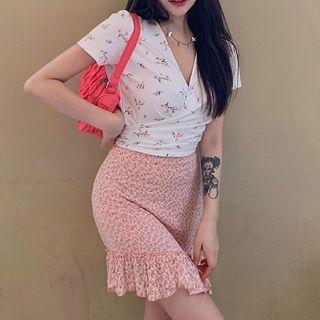 Floral V-neck Tie-back Top / Floral Skirt