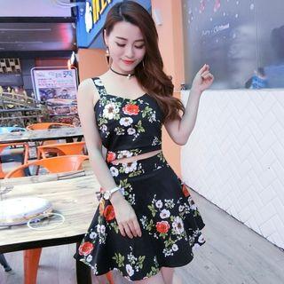 Set: Check Strappy Top + A-line Skirt