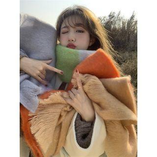 Fluffy Scarf