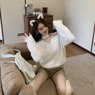 V-neck Cutout Furry Knitted Top