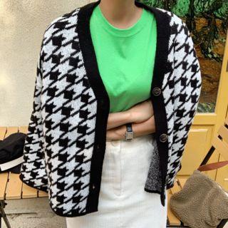 V-neck Houndstooth Loose-fit Cardigan
