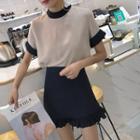 Contrast Trim Short-sleeve Top / A-line Skirt