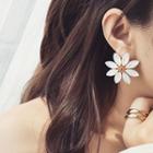 Rhinestone Daisy Earring Milky White Crystal - One Size