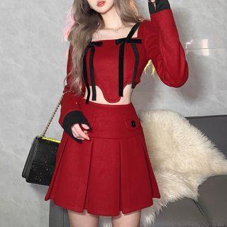 Set: Long-sleeve Asymmetrical Bow Accent Crop Top + Mini Pleated Skirt