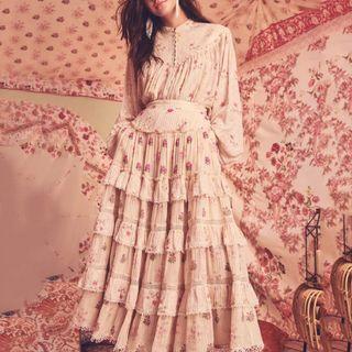 Set: Long-sleeve Floral Print Blouse + Tiered Midi A-line Skirt