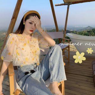 Set: Short-sleeve Embroidered Mesh Blouse + Camisole Top