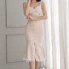 Set: Gingham Lace Trim Camisole + Ruffle Hem Midi Pencil Skirt