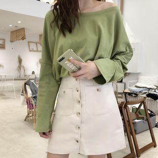 Plain Long-sleeve T-shirt / Pocket Detail A-line Skirt / Set