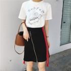 Striped Ring Zipper-accent A-line Skirt