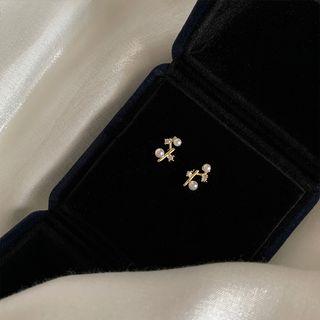 Non-matching Faux Pearl Branches Earring