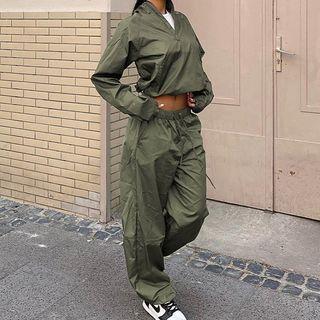 Half-zip Cropped Sweatshirt / Sweatpants