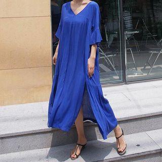 Plain Elbow Sleeve Side Slit Midi Dress