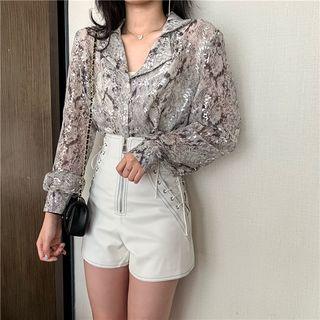 Snakeskin Lapel Shirt / High-waist Shorts