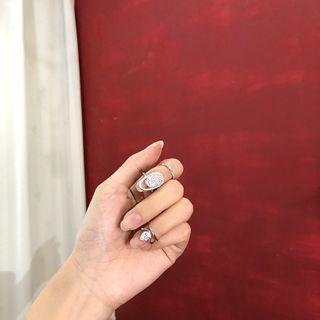 Embellished Fingernail Ring