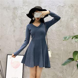 V-neck Long Sleeve A-line Dress