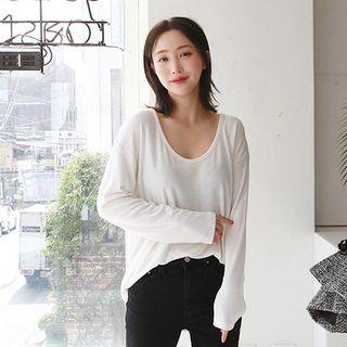 U-neck Fleece-lined T-shirt