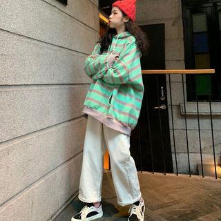 Striped Oversize Hoodie / Cropped Wide-leg Jeans