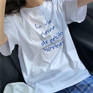 Short-sleeve Lettering T-shirt / Plaid Shorts