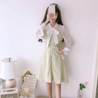 Long-sleeve Paneled Crinkled Buttoned A-line Dress