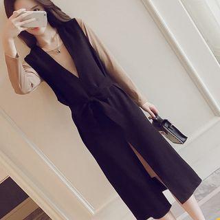 Set: Plain Dress + Sleeveless Tie-waist Dress