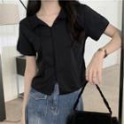 Short-sleeve V-neck Slit Top